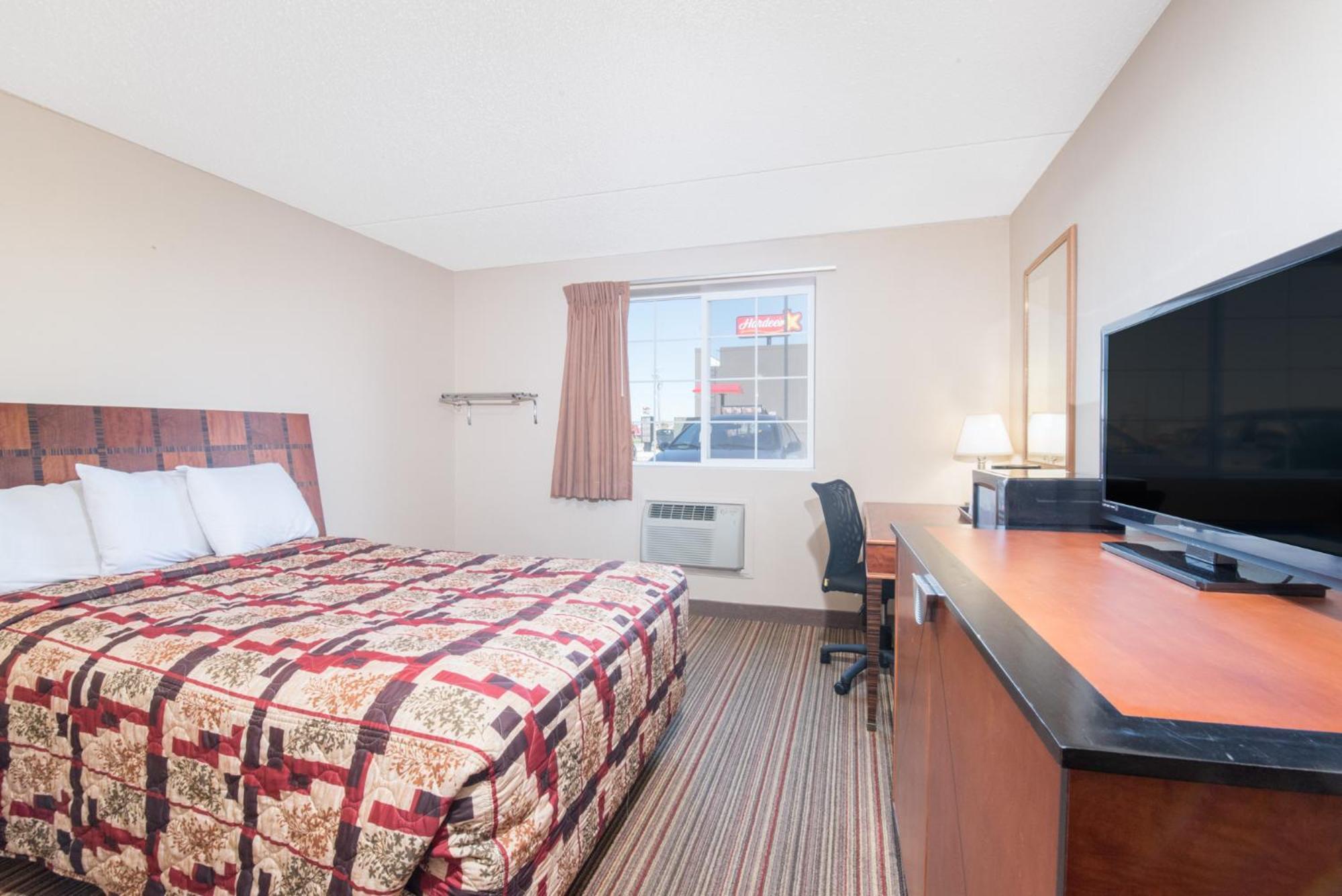 Knights Inn And Suites - Grand Forks Eksteriør billede