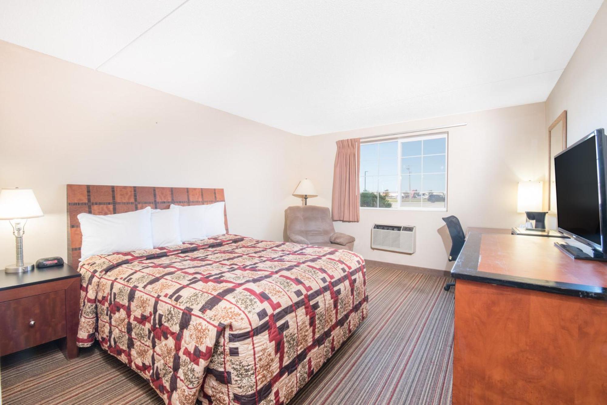 Knights Inn And Suites - Grand Forks Eksteriør billede