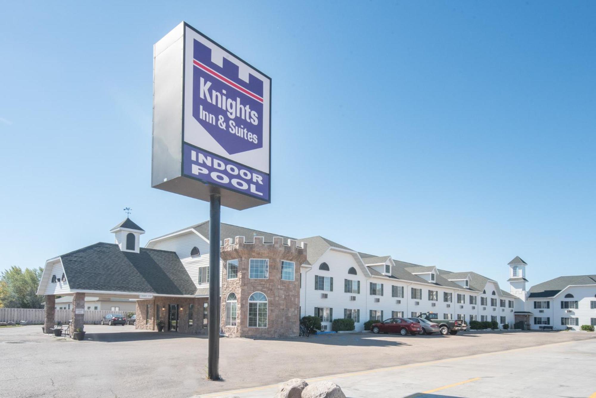 Knights Inn And Suites - Grand Forks Eksteriør billede
